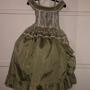 🔥Little Kery vintage Victorian style dress🔥
